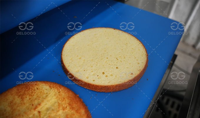 Birthday Cake Cutting Machine - Production Line